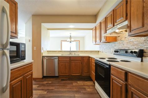 2845 6th Street Marion IA 52302