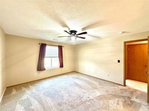 4300 Maureen Court SE Cedar Rapids IA 52403