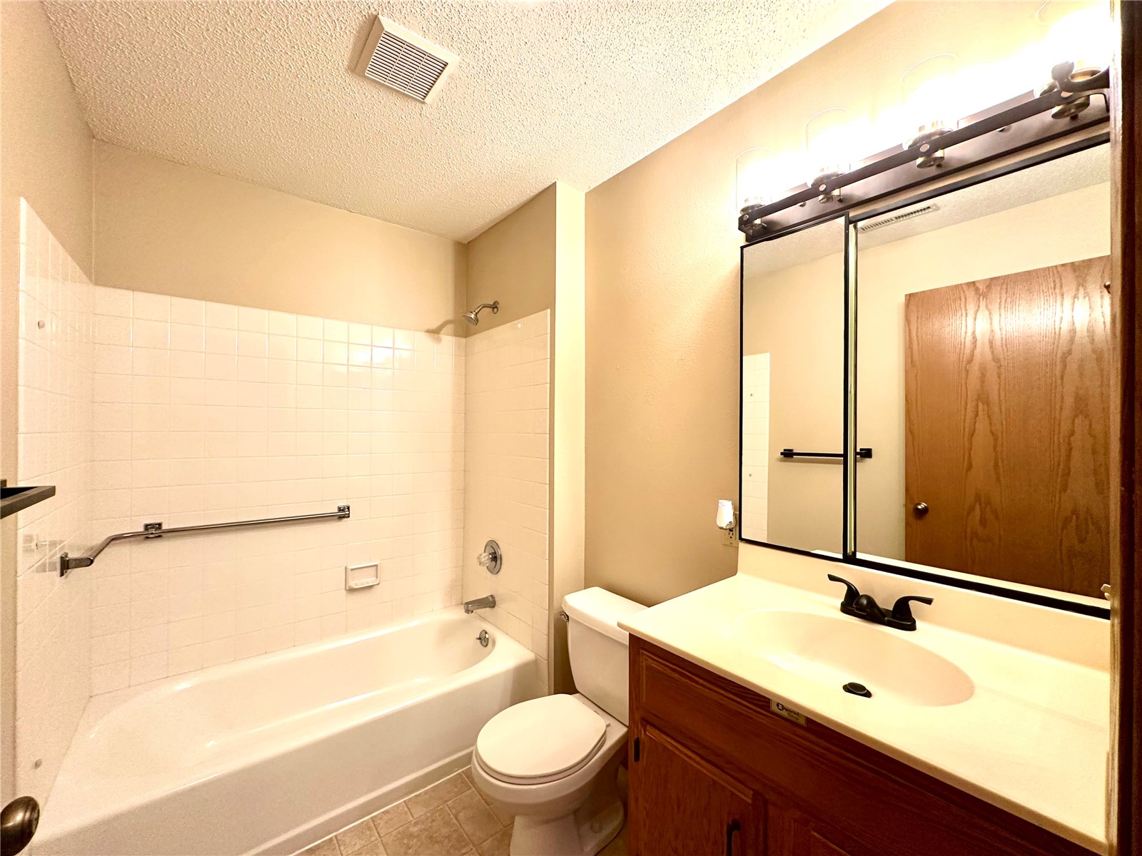 4300 Maureen Court SE Cedar Rapids IA 52403