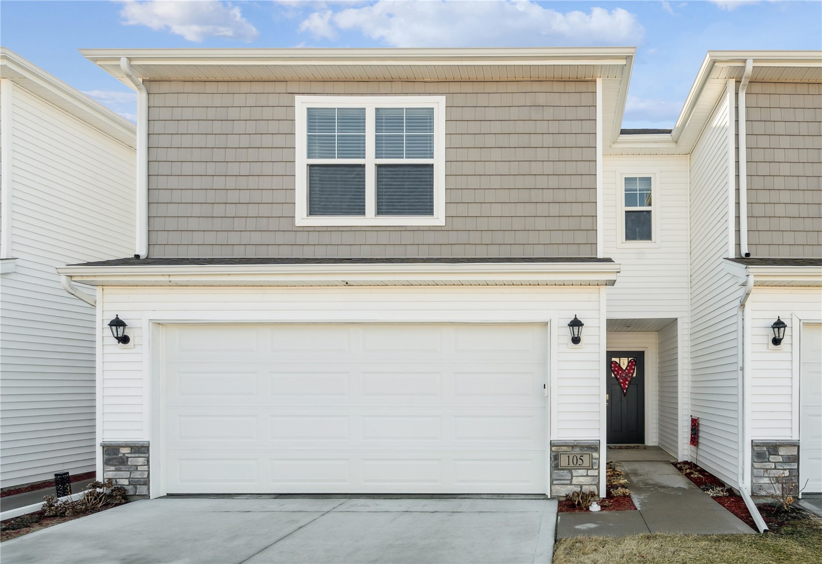 105 Oak Drive Palo IA 52324