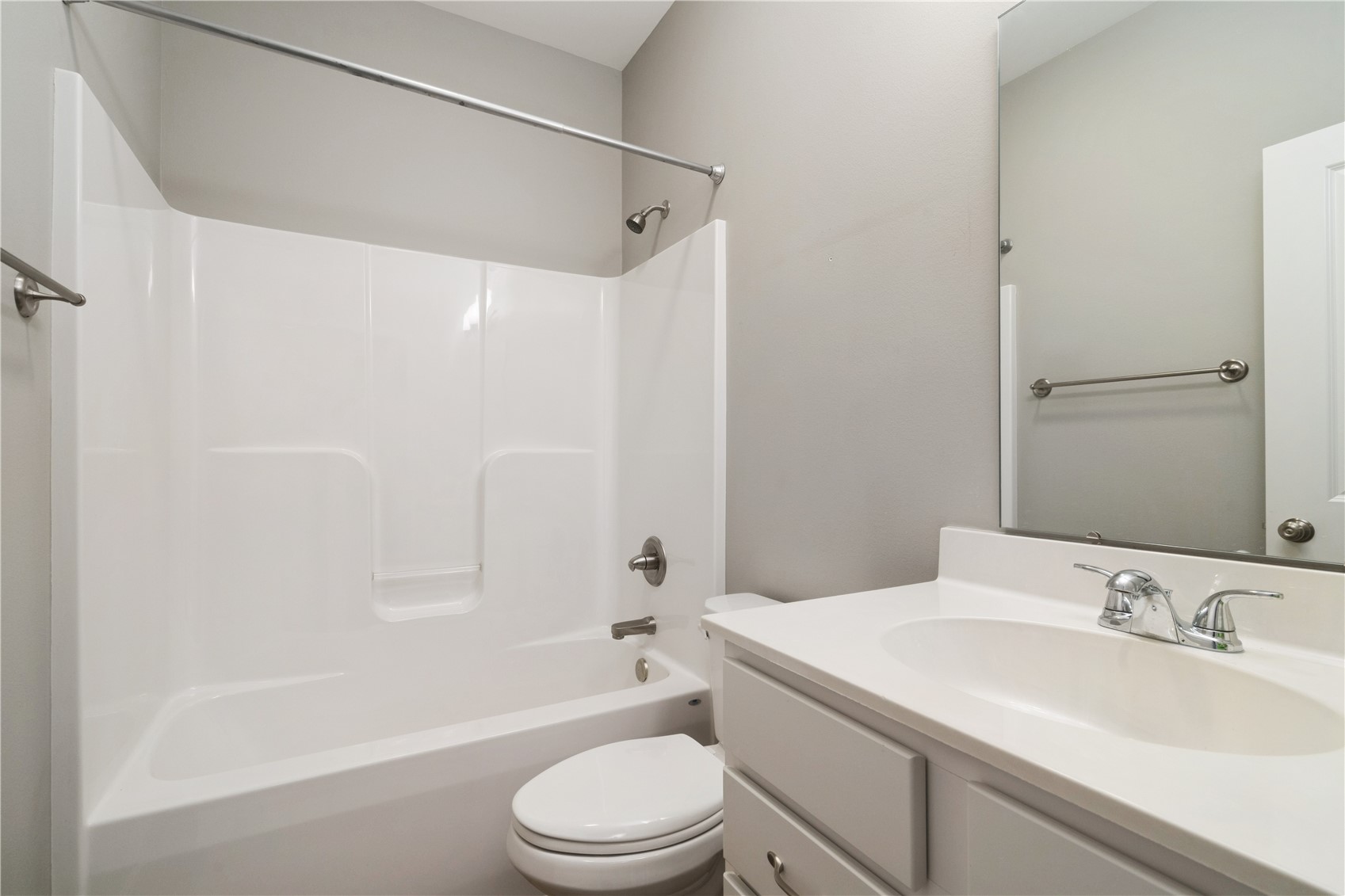519 Stone Hedge Drive NW Cedar Rapids IA 52405
