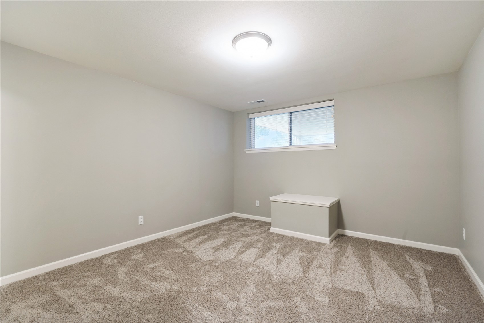 519 Stone Hedge Drive NW Cedar Rapids IA 52405