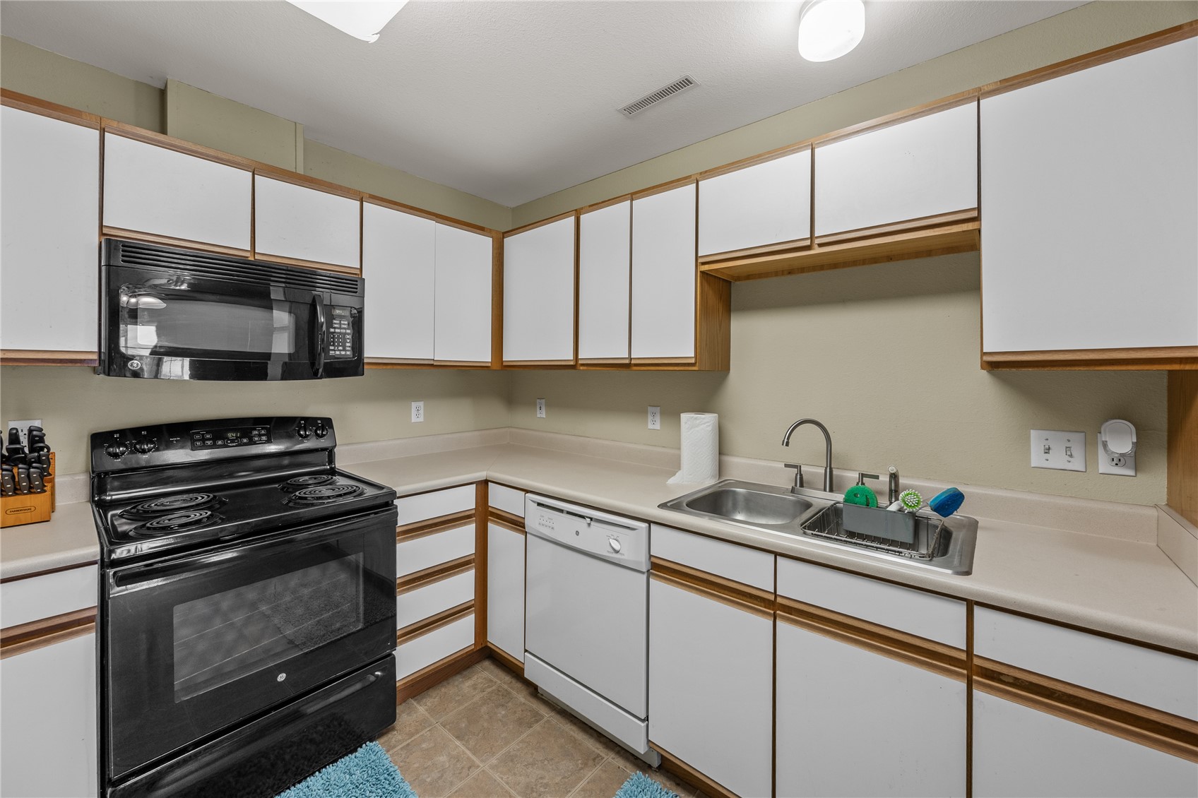 4611 1st Avenue SW Cedar Rapids IA 52405