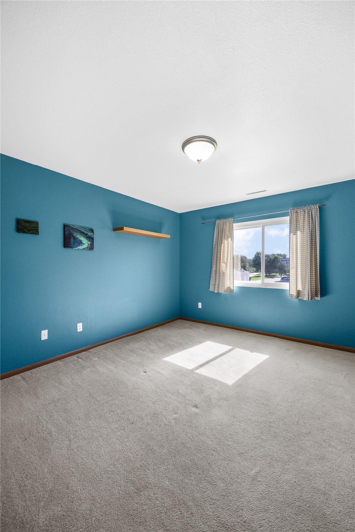 4611 1st Avenue SW Cedar Rapids IA 52405