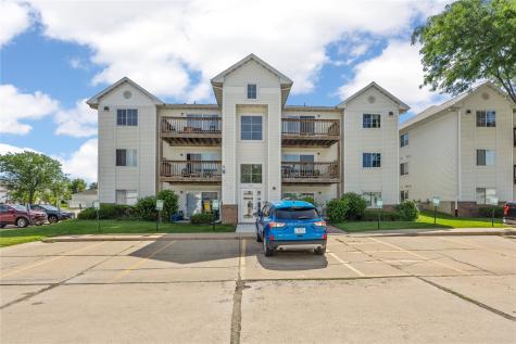 4611 1st Avenue SW Cedar Rapids IA 52405