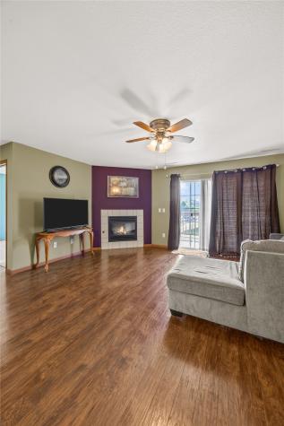 4611 1st Avenue SW Cedar Rapids IA 52405