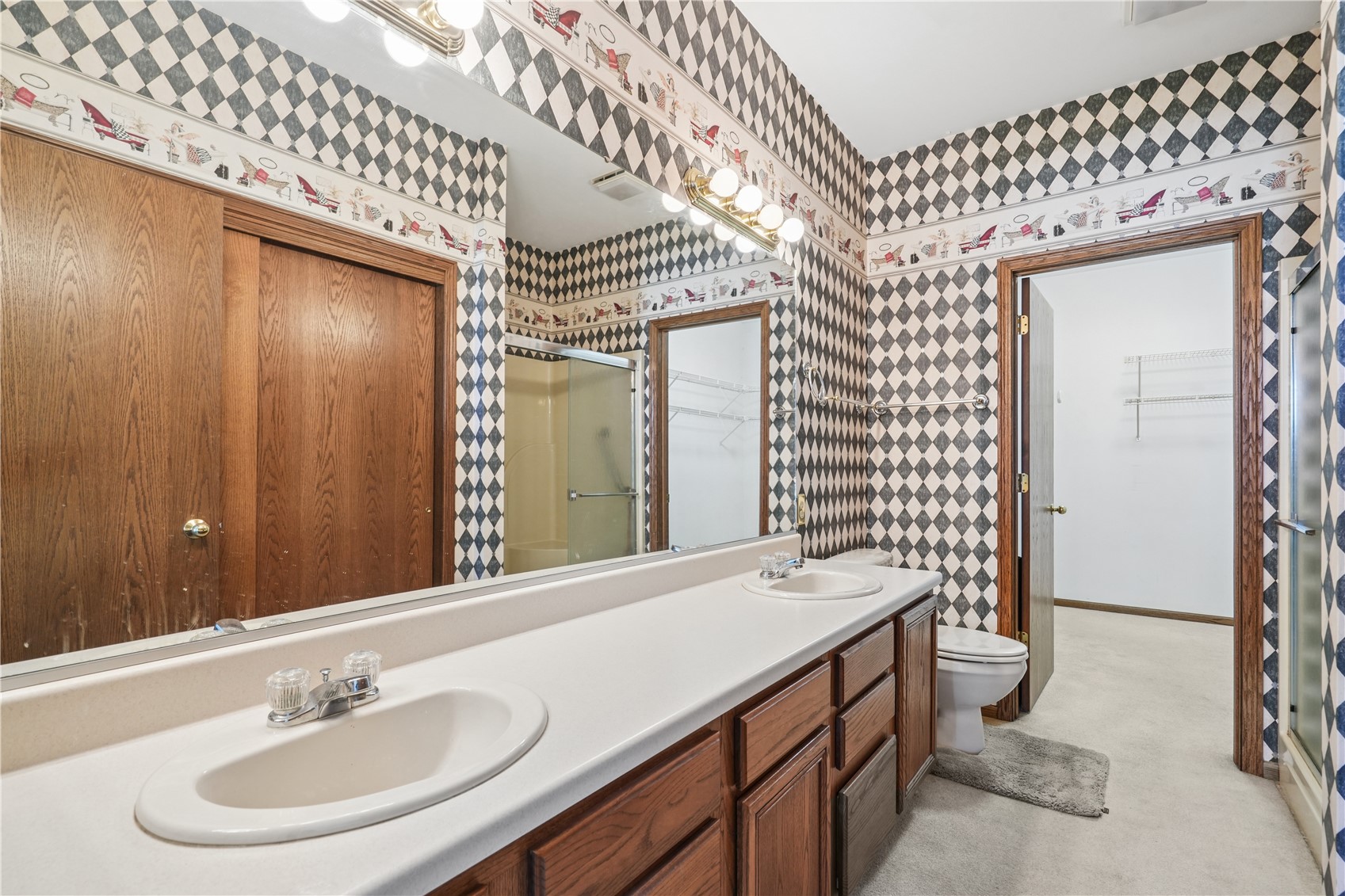 3004 Tiperary NE Cedar Rapids IA 52402