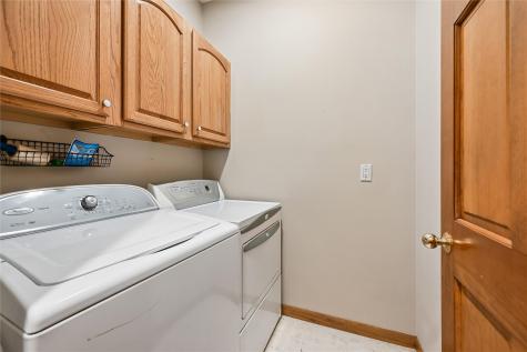 633 Tiffany Drive NE Cedar Rapids IA 52402