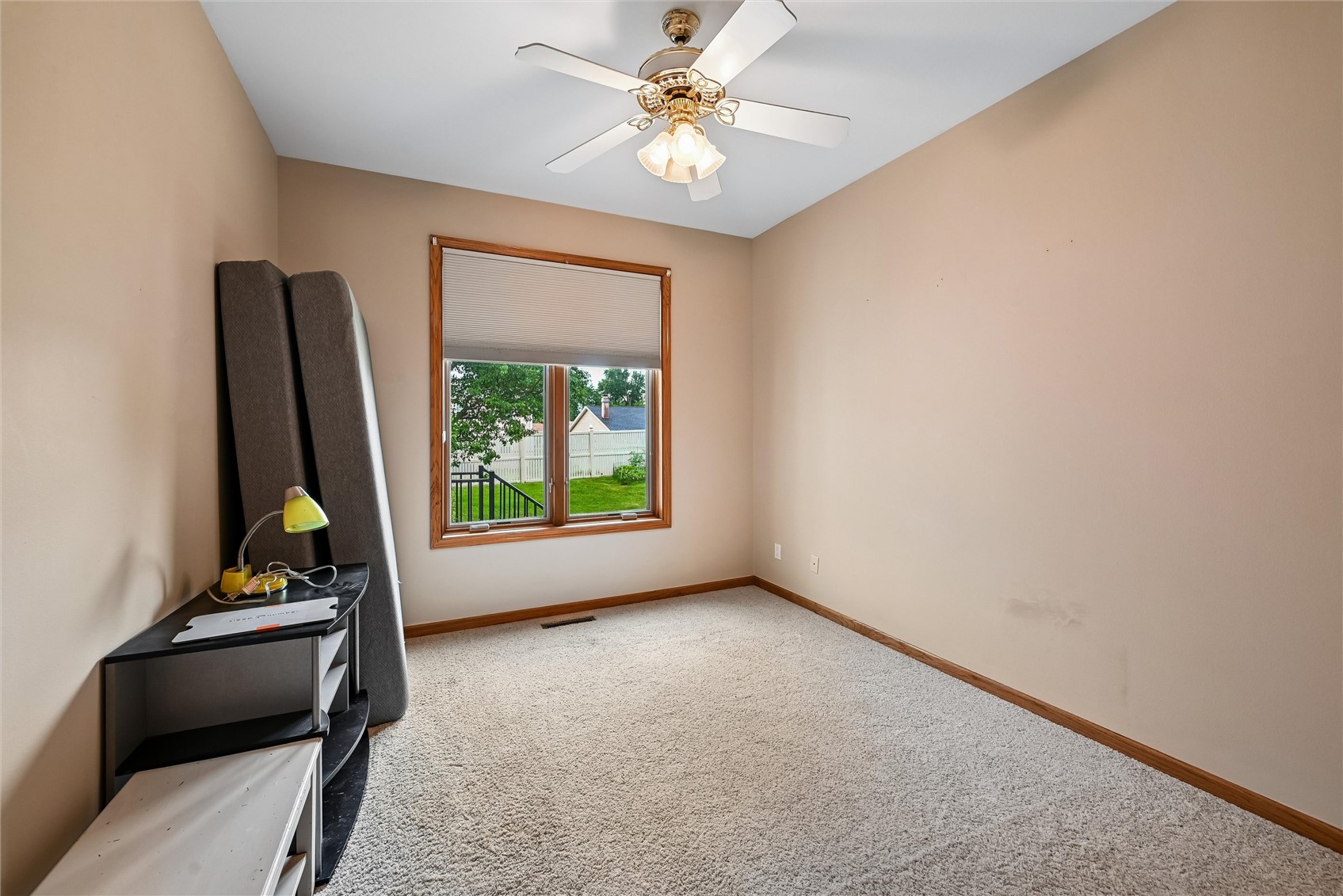 633 Tiffany Drive NE Cedar Rapids IA 52402