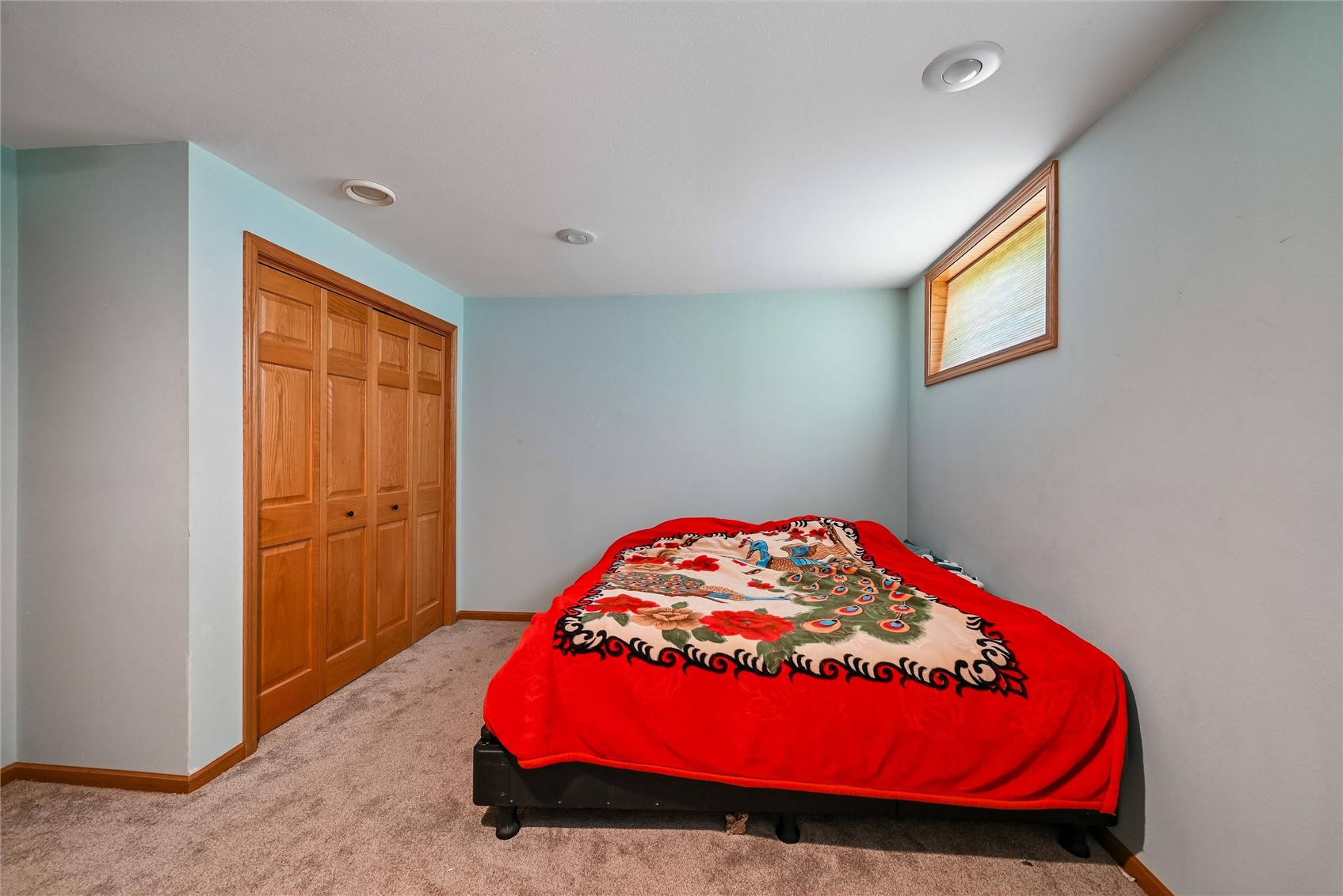 633 Tiffany Drive NE Cedar Rapids IA 52402