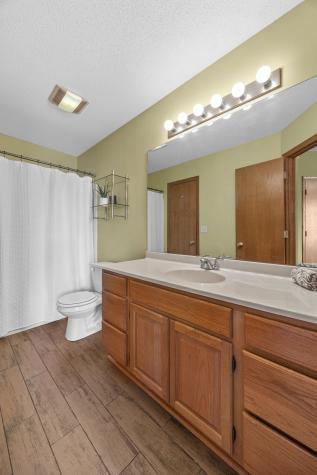 2695 Ridgeview Way Marion IA 52302