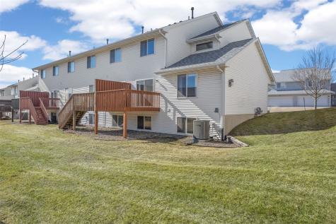 2695 Ridgeview Way Marion IA 52302
