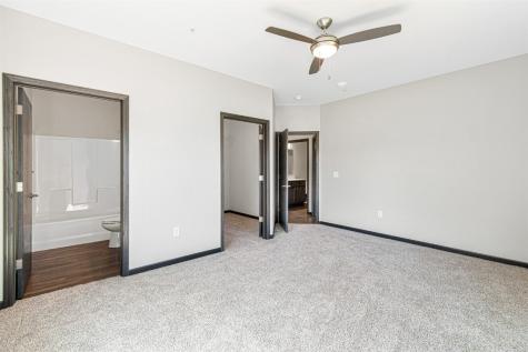 2877 Spring Rose Circle Coralville IA 52241