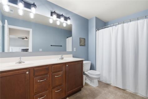 3605 Pioneer Avenue SE Cedar Rapids IA 52403