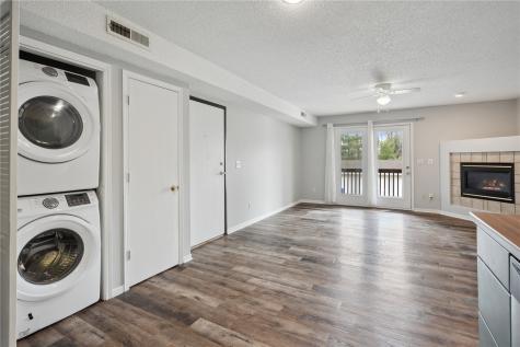 120 Shannon Drive North Liberty IA 52317