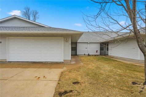 1425 Daleview Drive #B Marion IA 52302