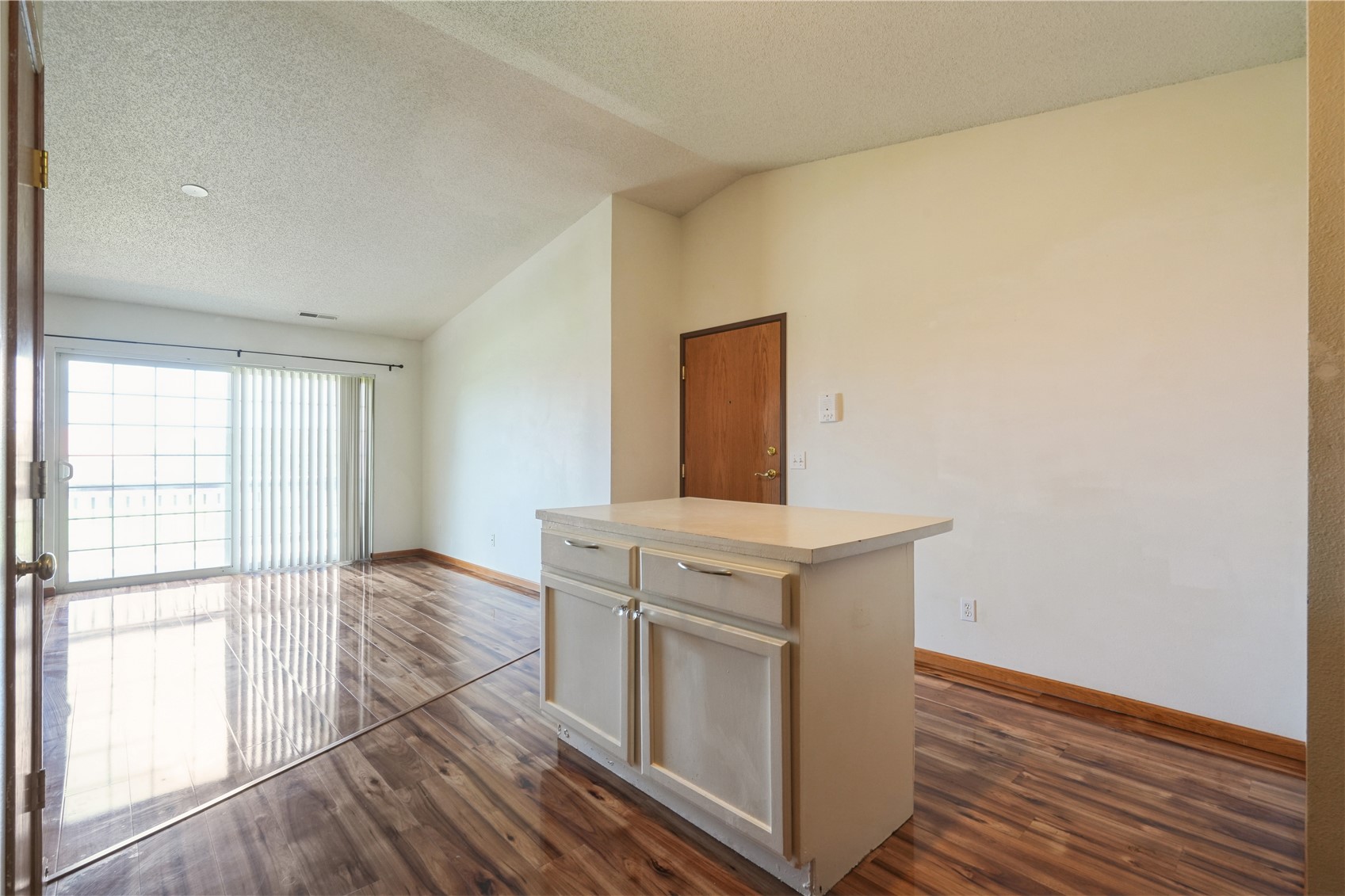3010 Wilson SW Cedar Rapids IA 52404
