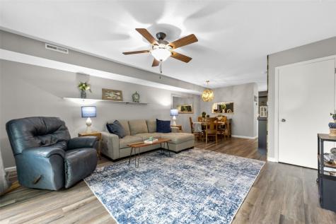 919 Grand Avenue Court Marion IA 52302