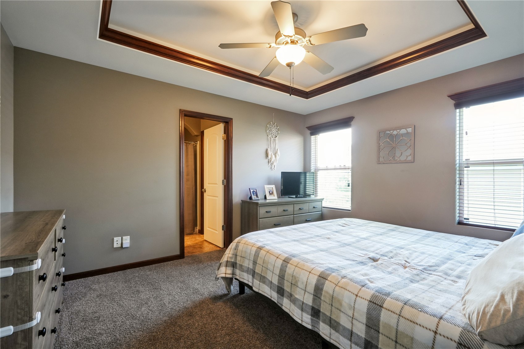 5519 Dostal Drive Cedar Rapids IA 52404