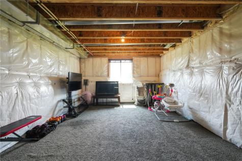 5519 Dostal Drive Cedar Rapids IA 52404