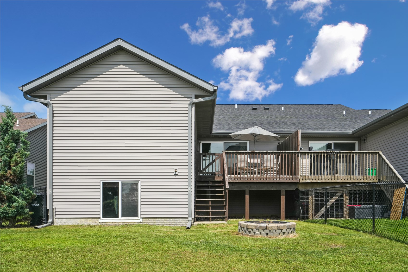 5519 Dostal Drive Cedar Rapids IA 52404