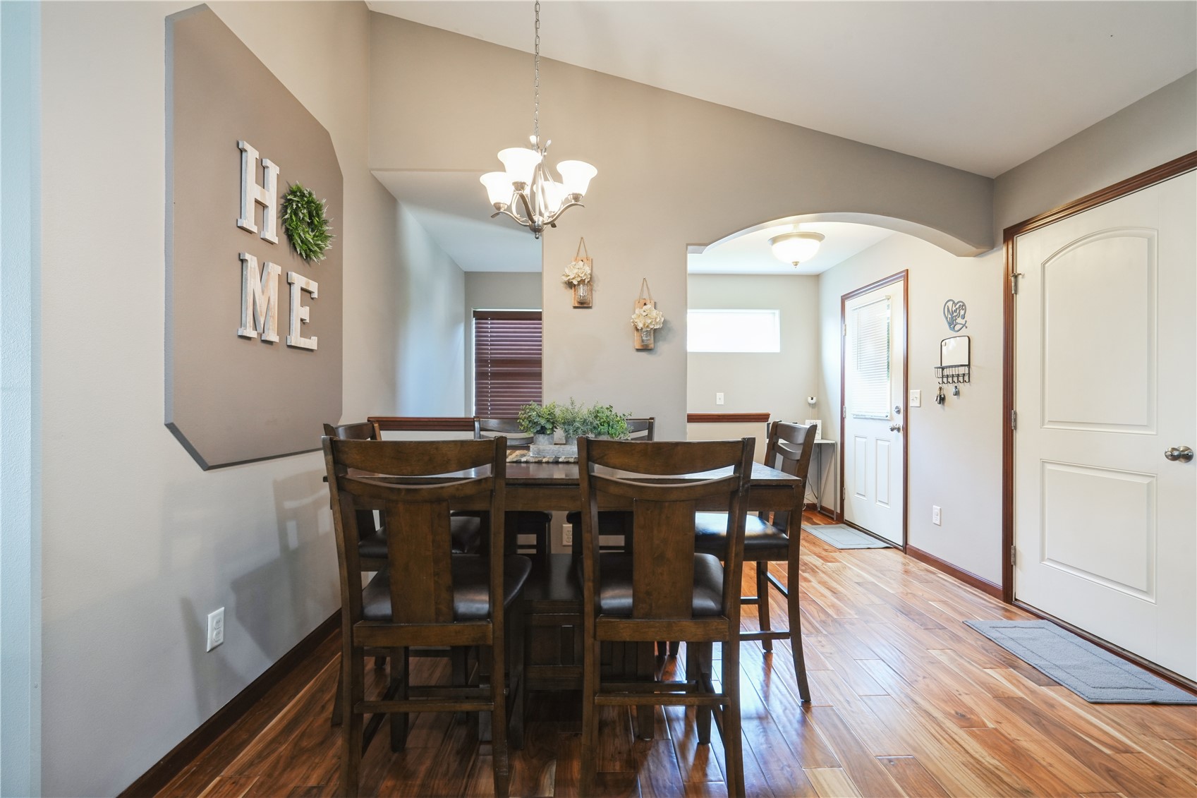 5519 Dostal Drive Cedar Rapids IA 52404