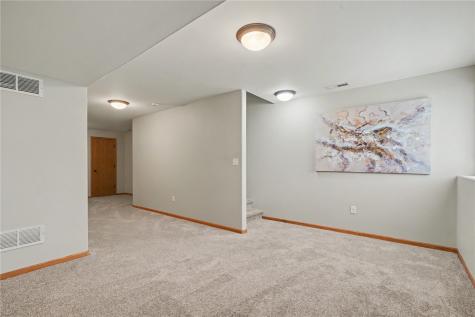 2950 Samuel Court SW Cedar Rapids IA 52404