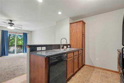 2950 Samuel Court SW Cedar Rapids IA 52404