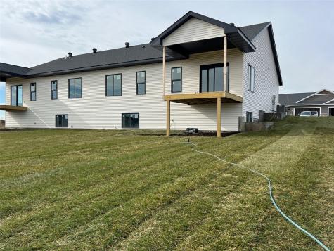 100 Kinsey Street North Liberty IA 52317