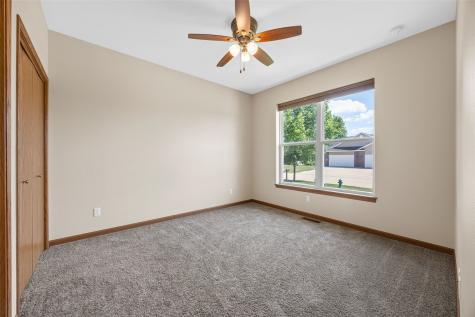 812 Dorchester Place NE Cedar Rapids IA 52402