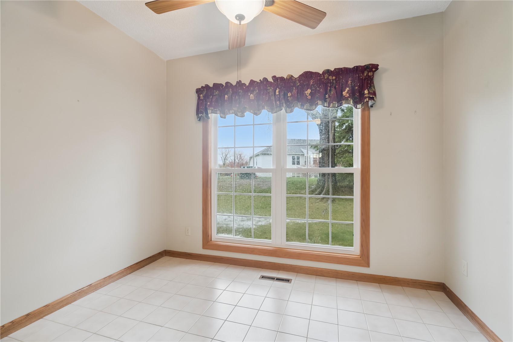 4515 Westchester Drive NE Cedar Rapids IA 52402