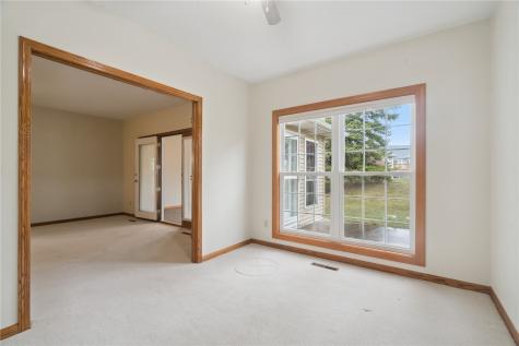 4515 Westchester Drive NE Cedar Rapids IA 52402