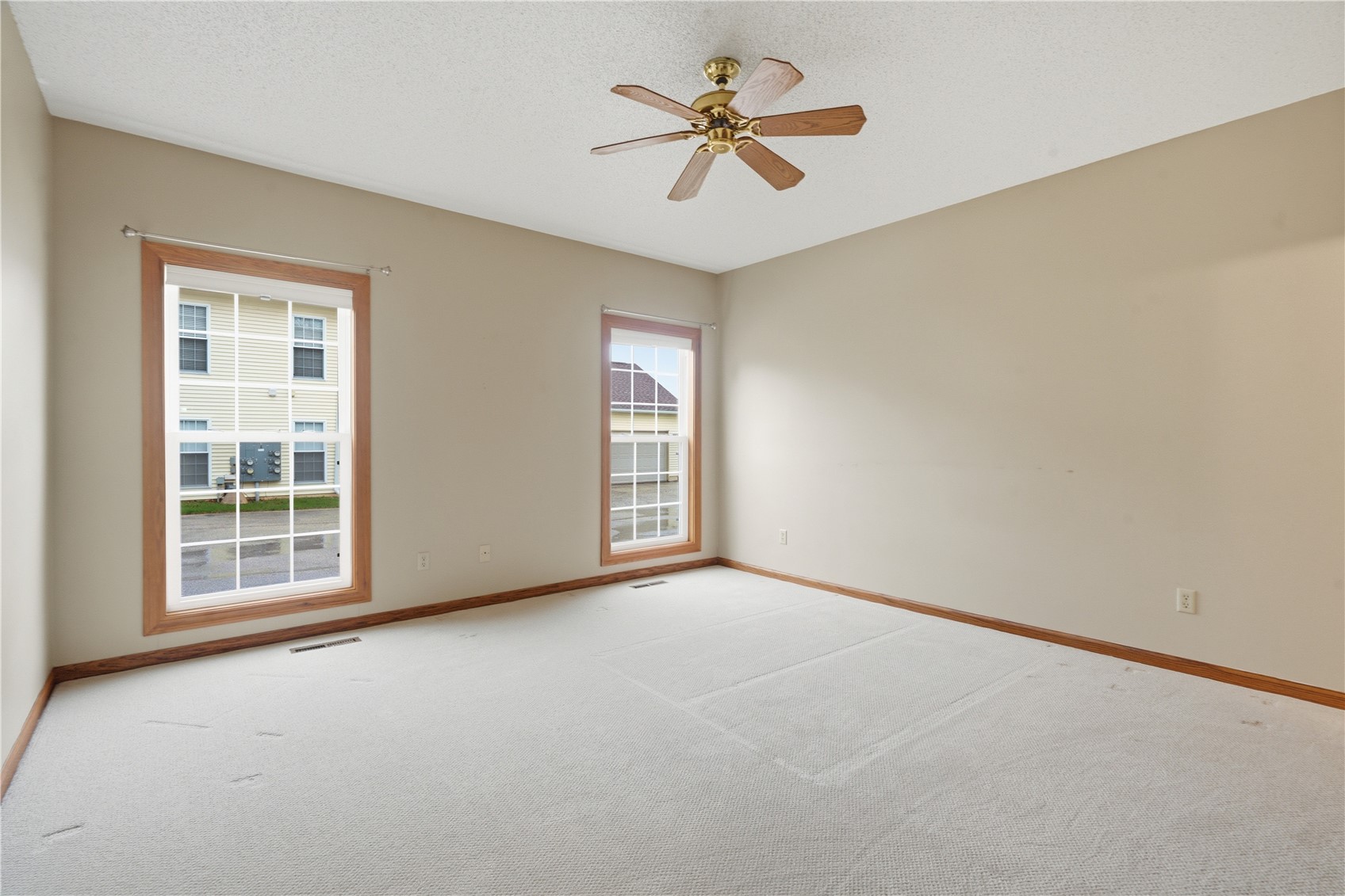 4515 Westchester Drive NE Cedar Rapids IA 52402