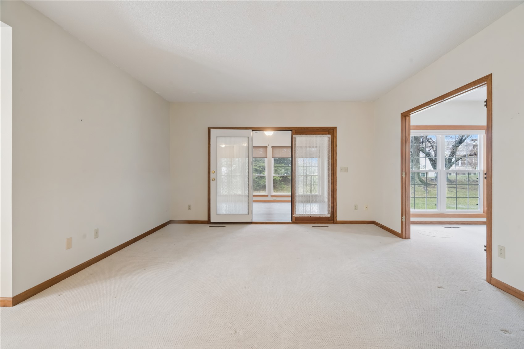 4515 Westchester Drive NE Cedar Rapids IA 52402
