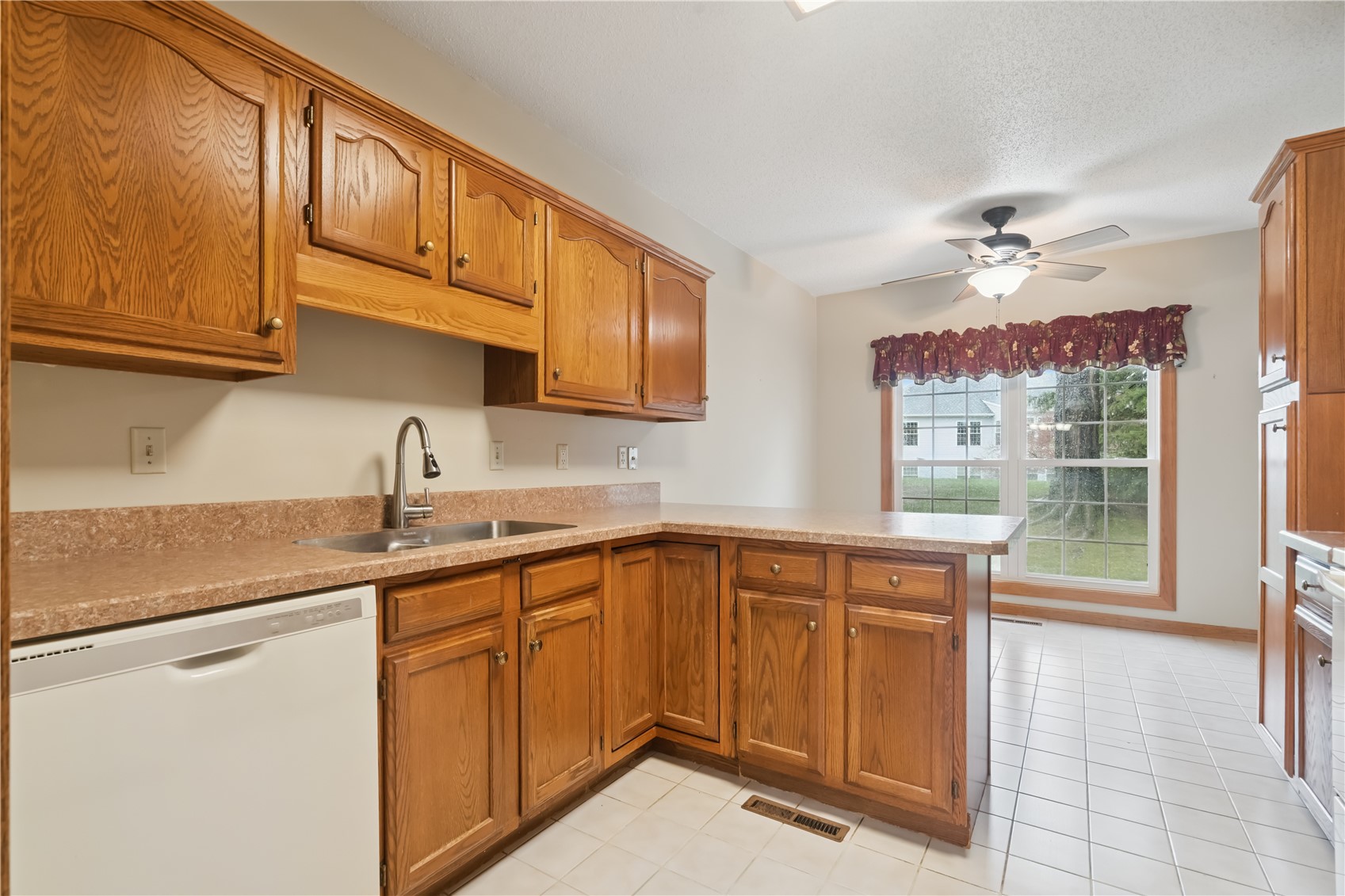 4515 Westchester Drive NE Cedar Rapids IA 52402