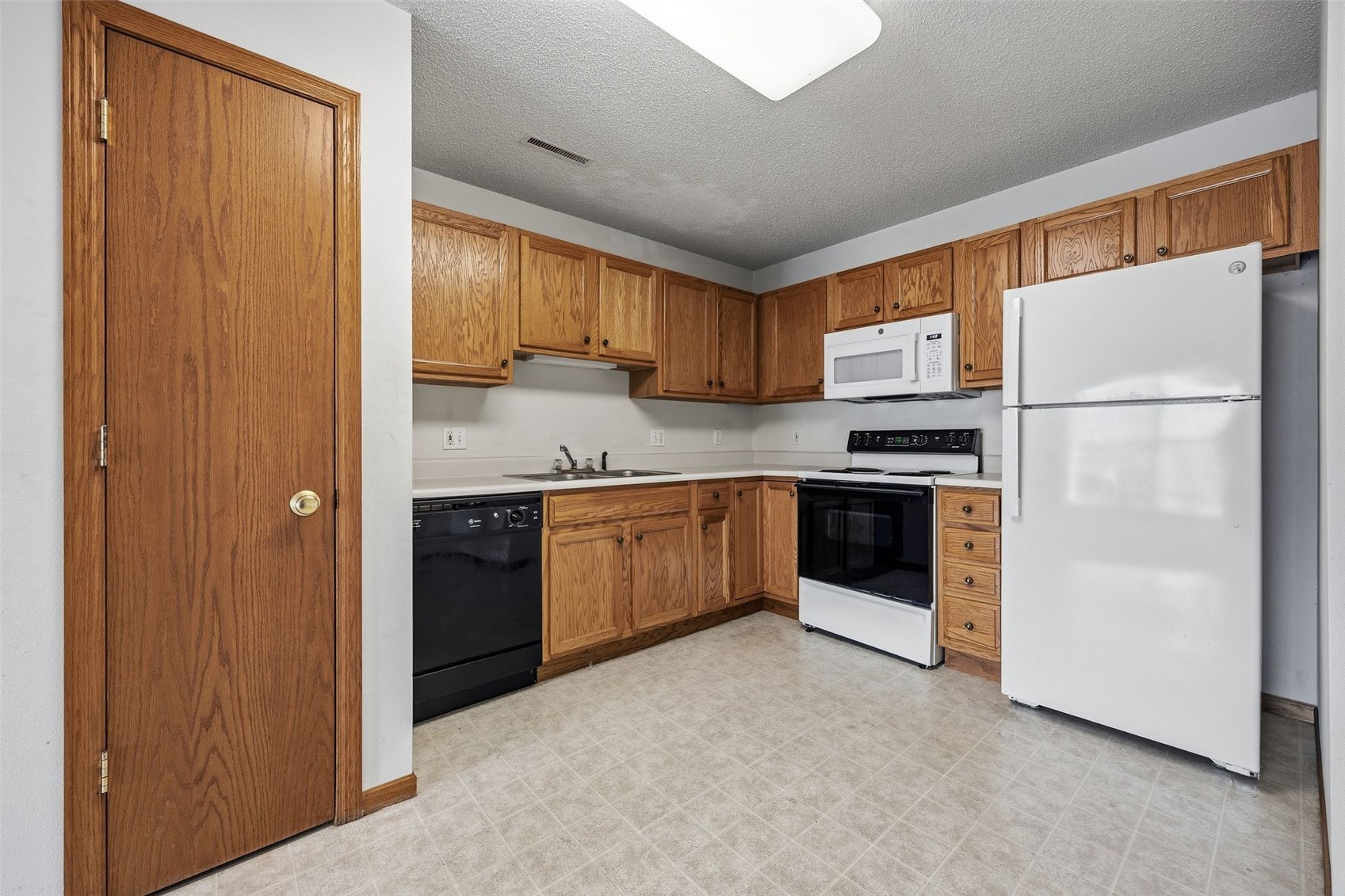 3010 Wilson Avenue SW Cedar Rapids IA 52404