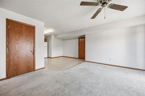 3010 Wilson Avenue SW Cedar Rapids IA 52404
