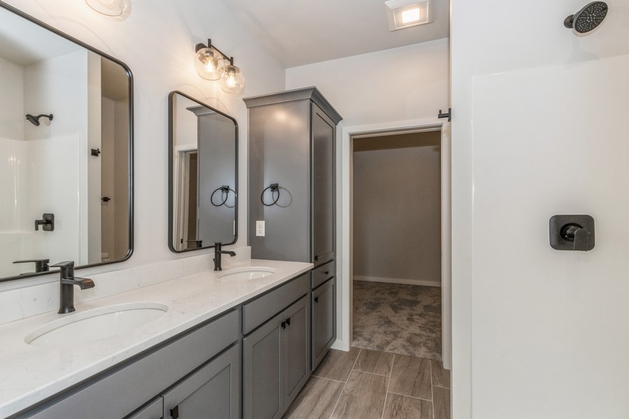 1036 Highland Trail Solon IA 52333