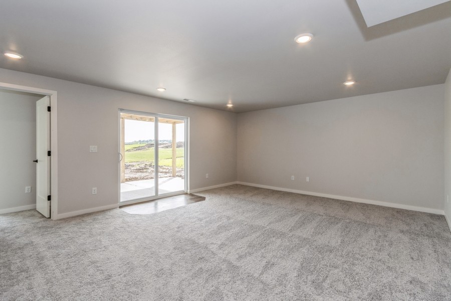 1036 Highland Trail Solon IA 52333