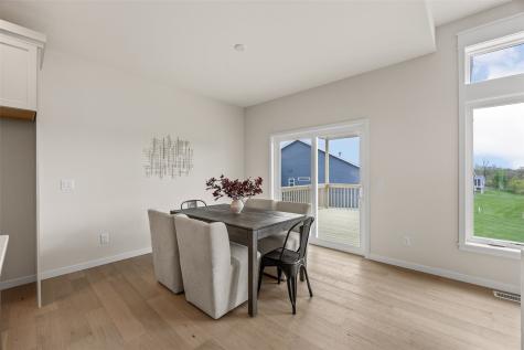 5700 Meadow Grass Circle SE Cedar Rapids IA 52403