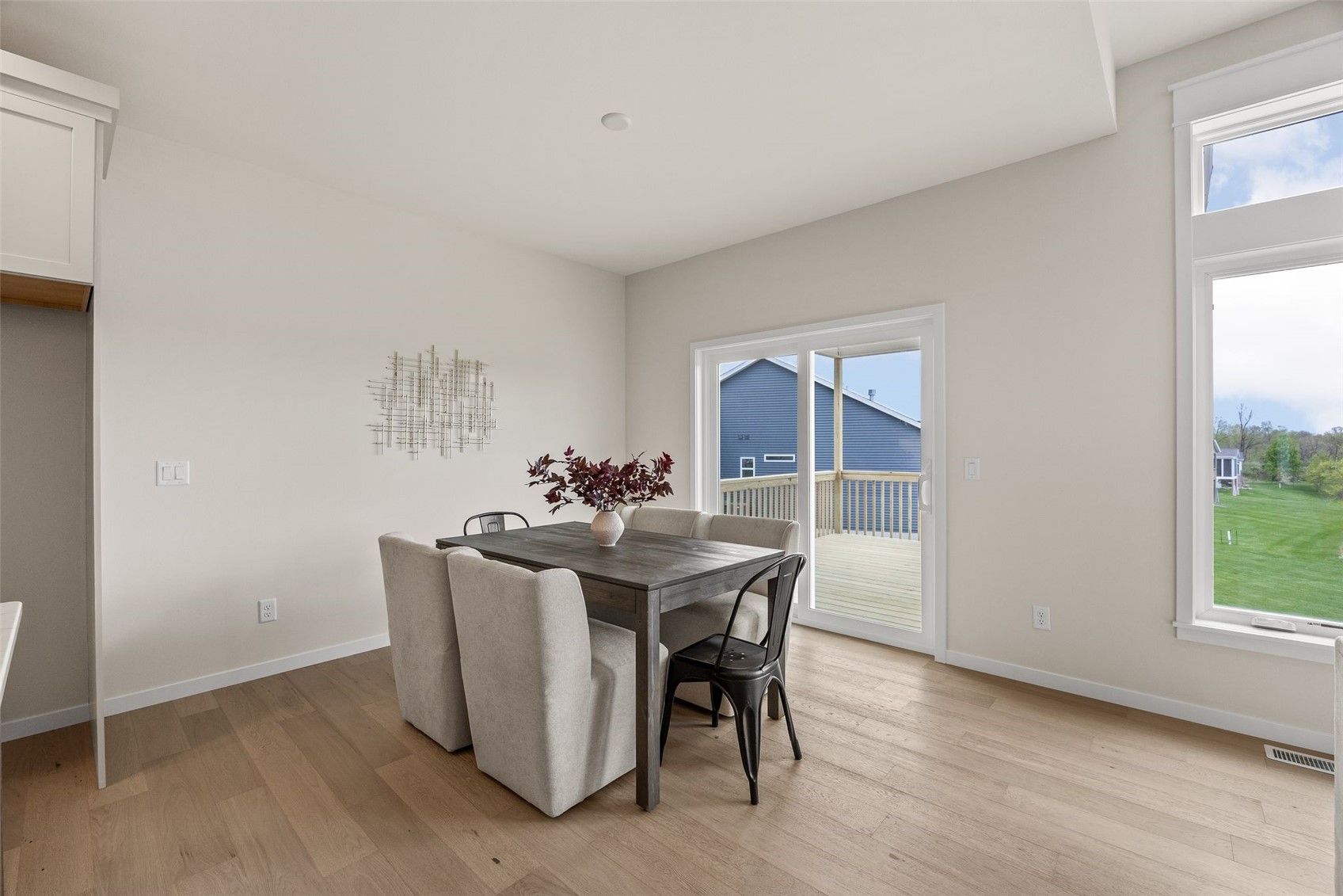 5700 Meadow Grass Circle SE Cedar Rapids IA 52403