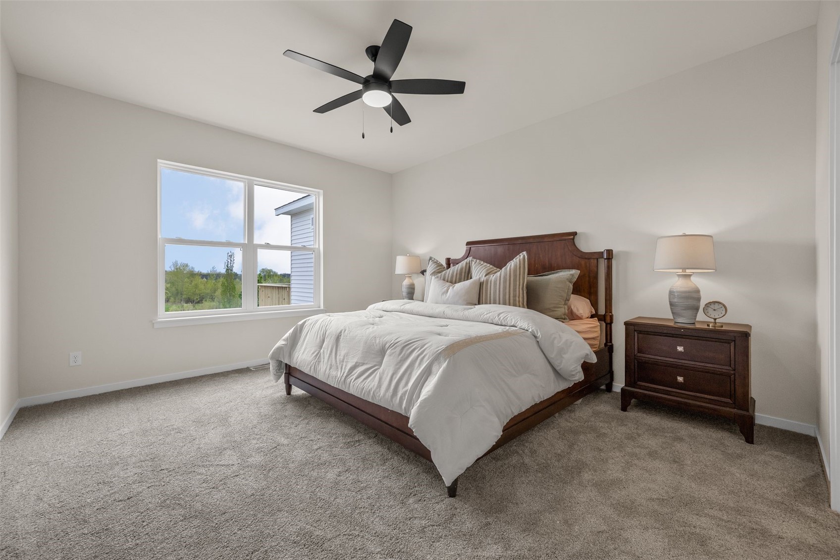 5700 Meadow Grass Circle SE Cedar Rapids IA 52403