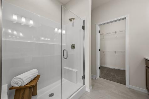 5700 Meadow Grass Circle SE Cedar Rapids IA 52403