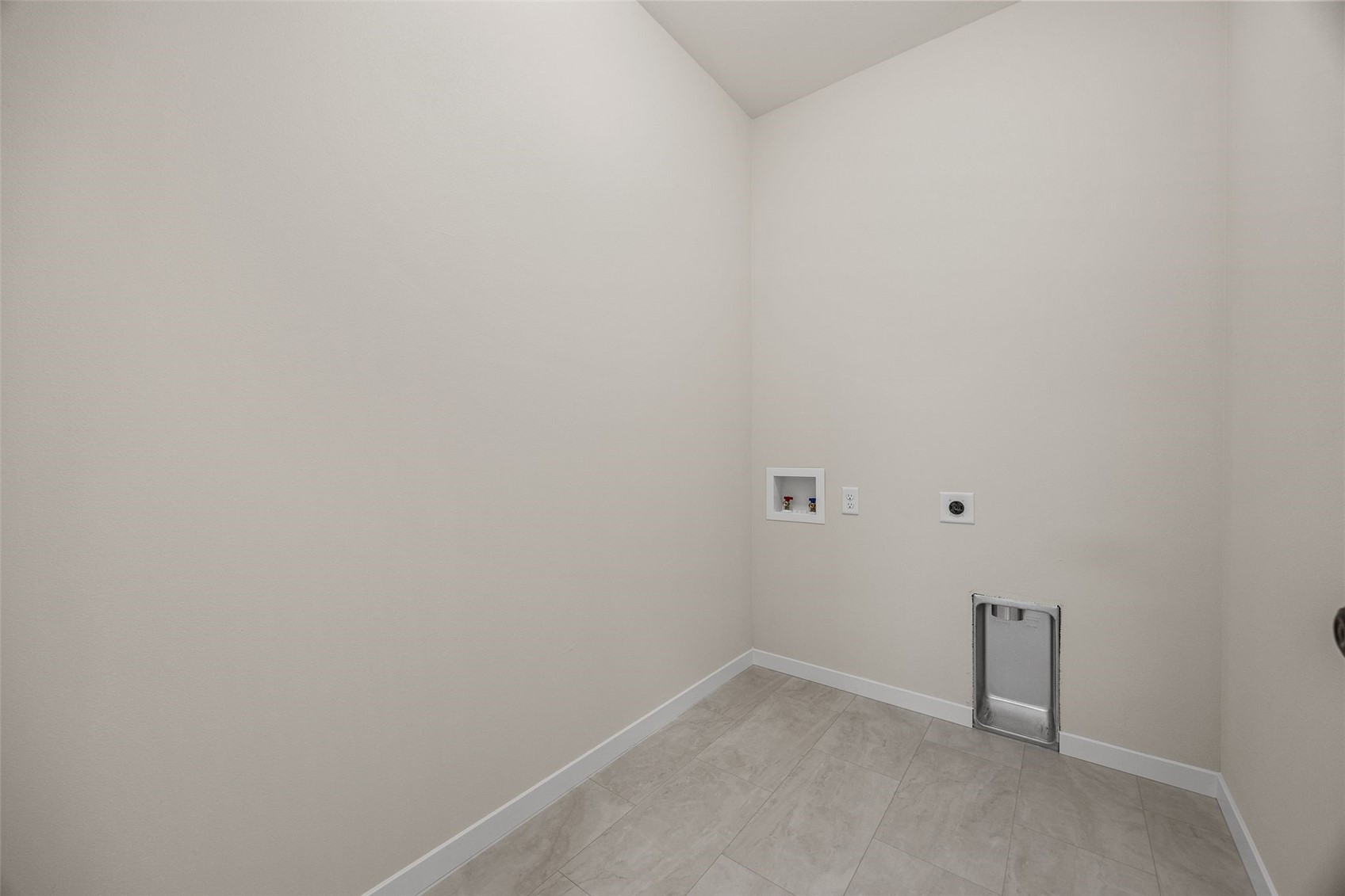 5700 Meadow Grass Circle SE Cedar Rapids IA 52403