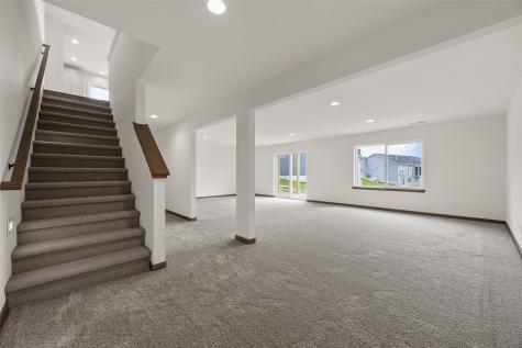 5700 Meadow Grass Circle SE Cedar Rapids IA 52403
