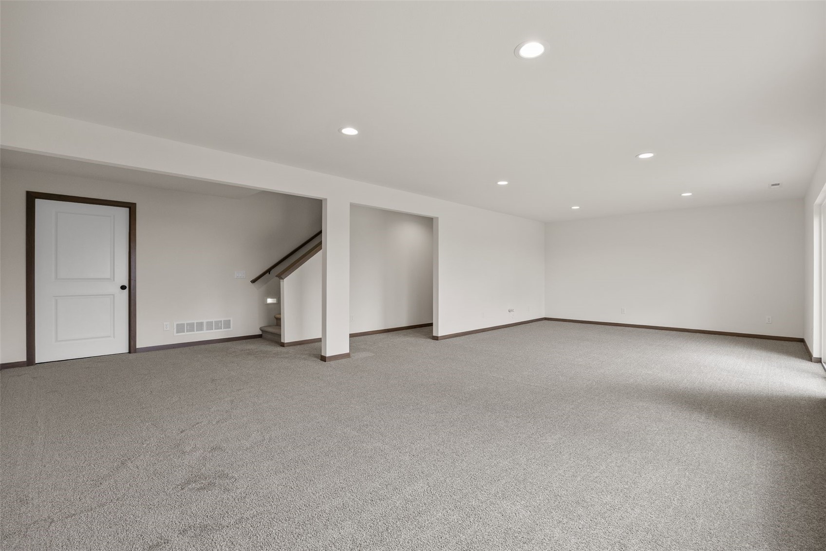 5700 Meadow Grass Circle SE Cedar Rapids IA 52403