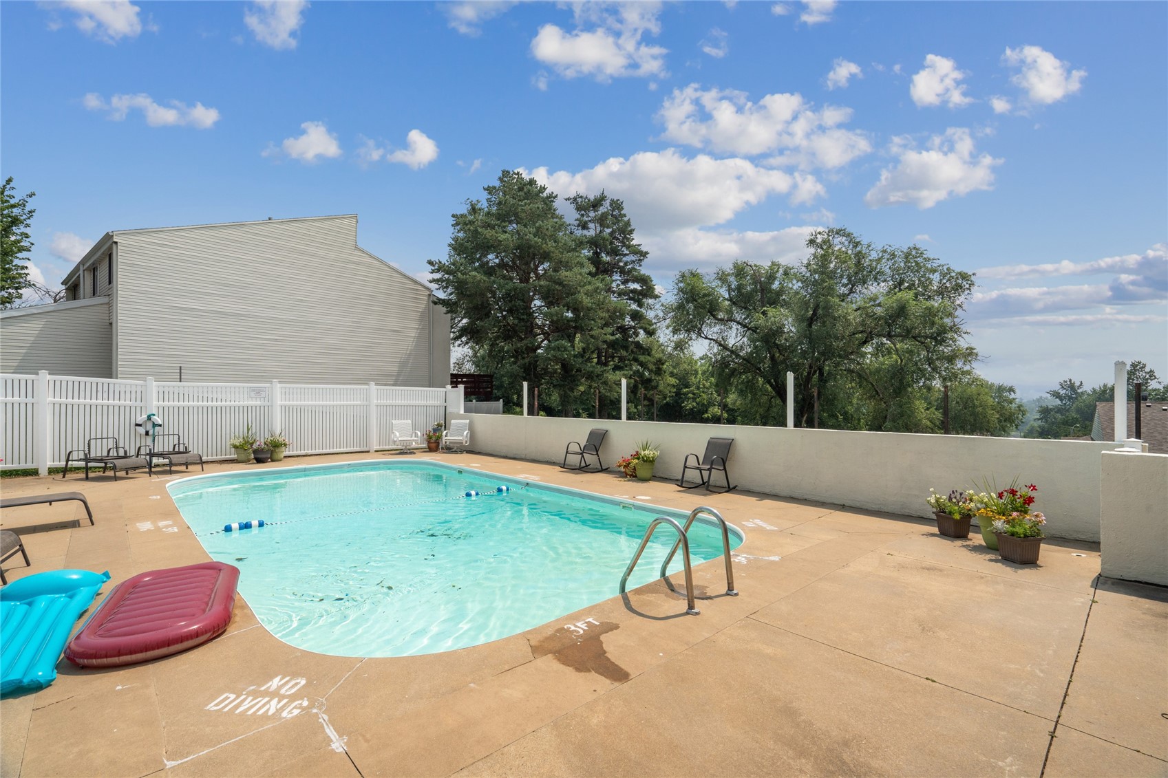 51 29th Avenue Drive SW Cedar Rapids IA 52404