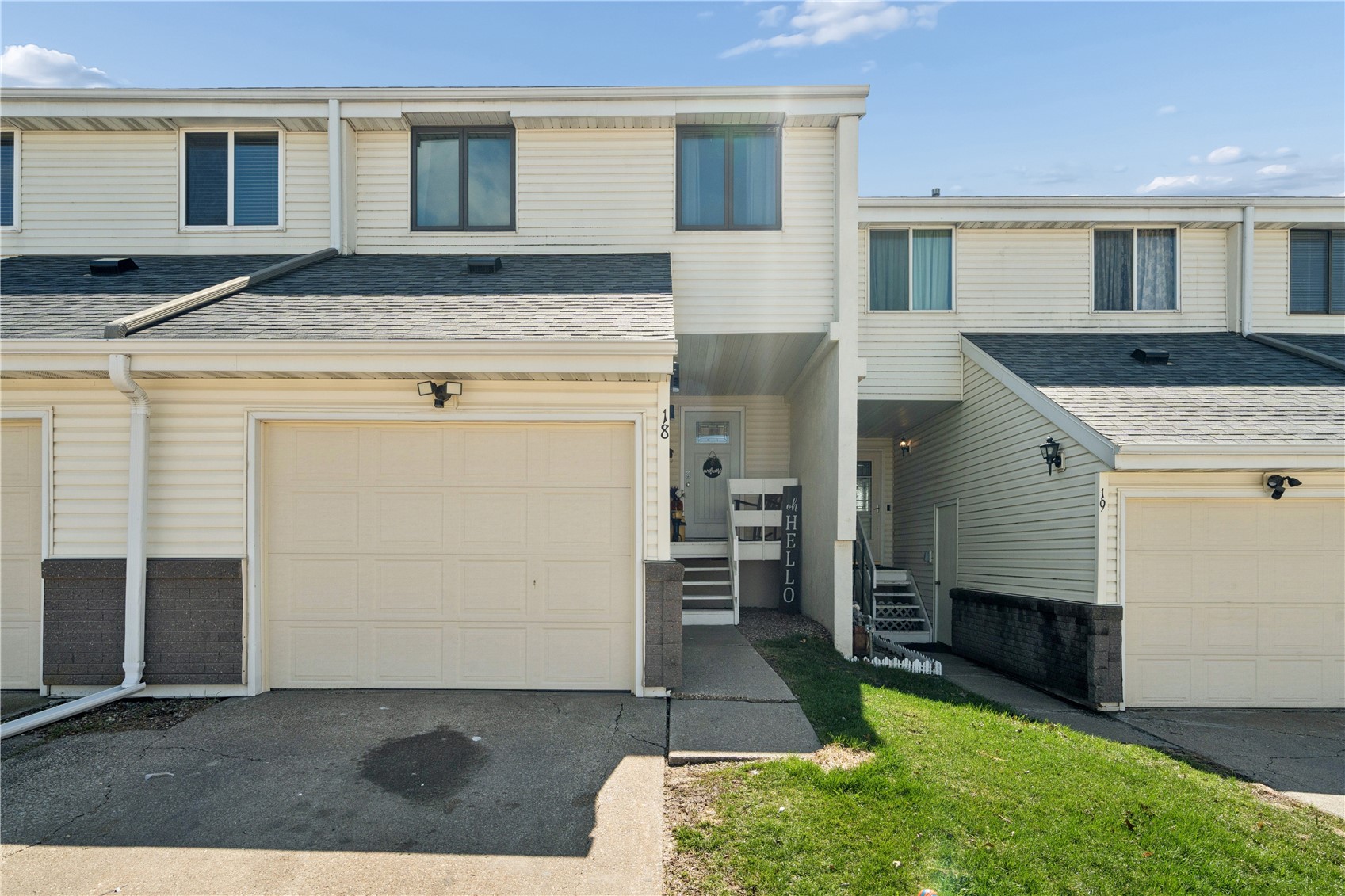51 29th Avenue Drive SW Cedar Rapids IA 52404
