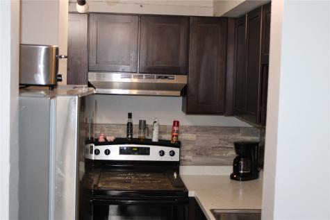 51 29th Ave Drive SW Cedar Rapids IA 52404