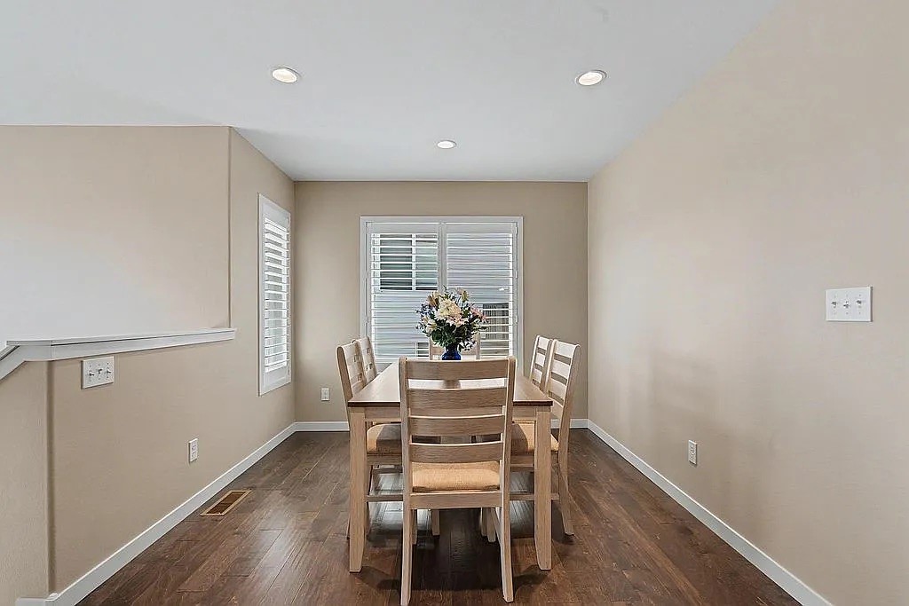 3027 Teton Street SW Street SW Cedar Rapids IA 52404
